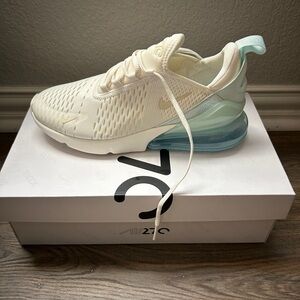 Nike Air Max 270 Blue Accents (teal)